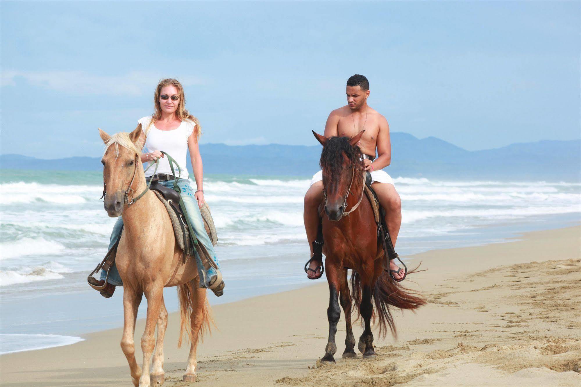 Beach House Cabarete By Faranda Hotels Buitenkant foto